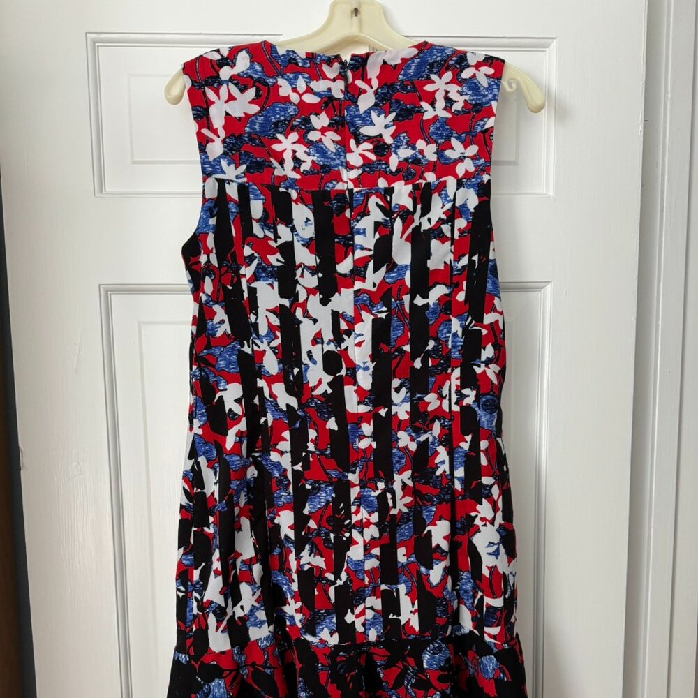 Floral print dress